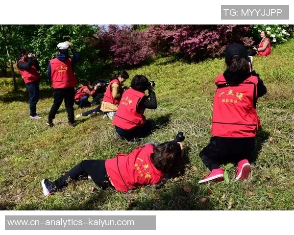 踢足球的创意玩法与技巧探索让每一次比赛都充满乐趣与惊喜